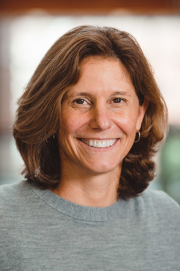 Laura Burton's headshot