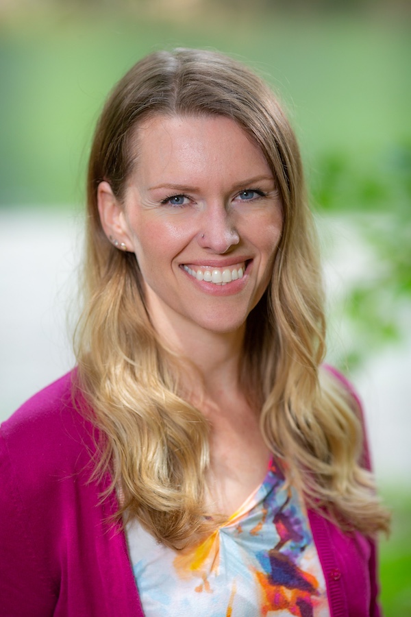 Headshot of Anne Oeldorf-Hirsch